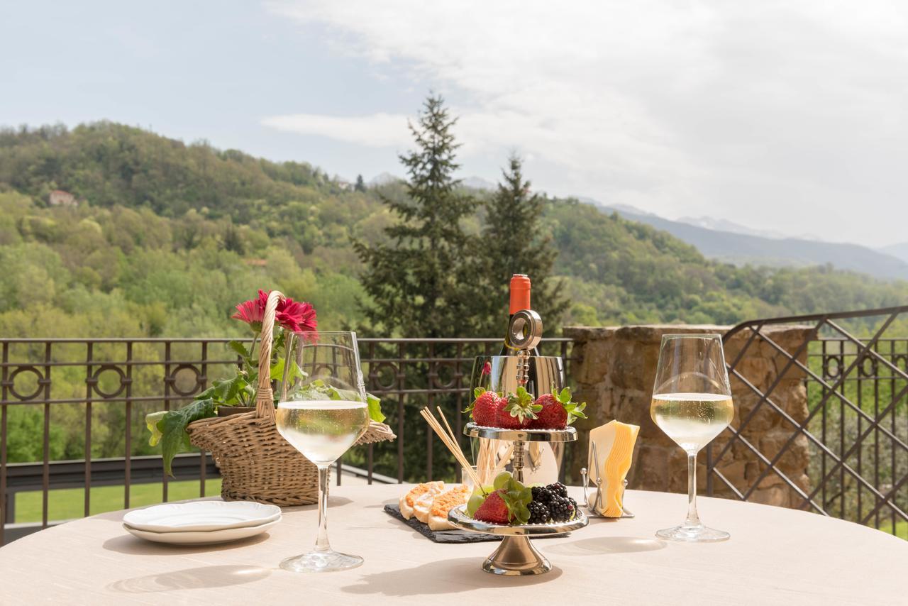 Cà Del Moro Resort Pontremoli Exterior foto