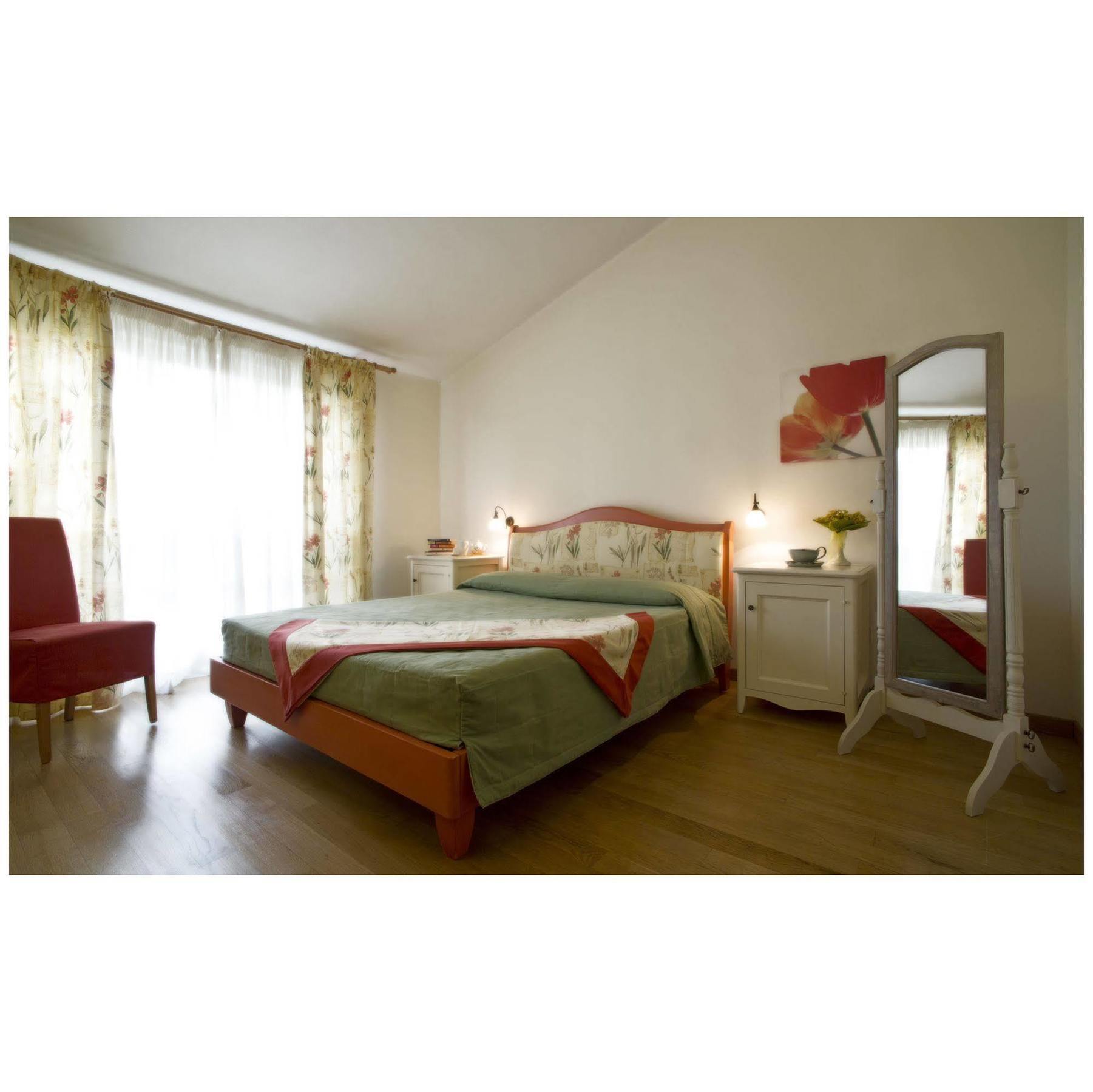 Cà Del Moro Resort Pontremoli Exterior foto