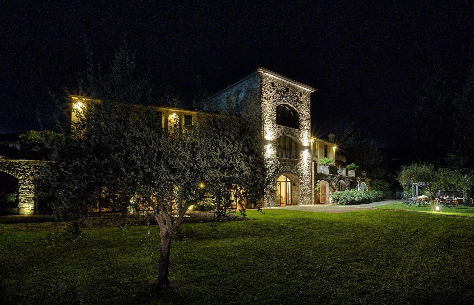 Cà Del Moro Resort Pontremoli Exterior foto